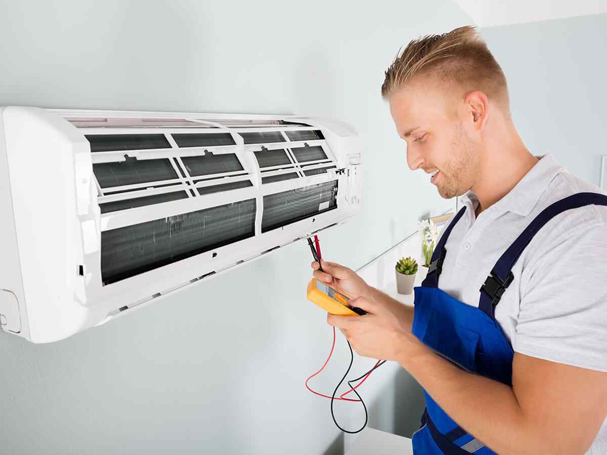 https://alexautoglassexperts.com/wp-content/uploads/2018/10/inner_service_03.jpg